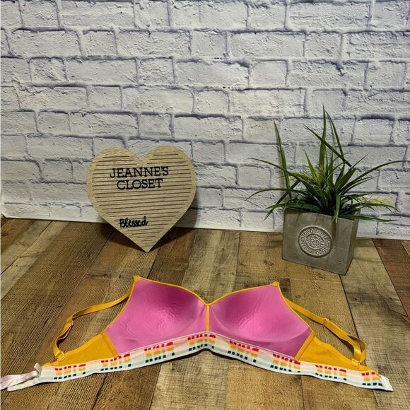 Victorias Secret PINK Wear Everywhere Wireless Lightly Lined Bra Yellow Rainbow - Picture 9 of 11